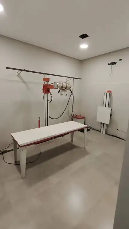 Sala de raio-X própria da Clínica Hikari